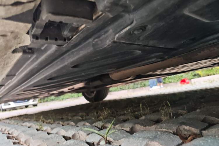 Used Mercedes-Benz C-Class 2020 Updated C 200 L Fashion Edition Chassis Front Right