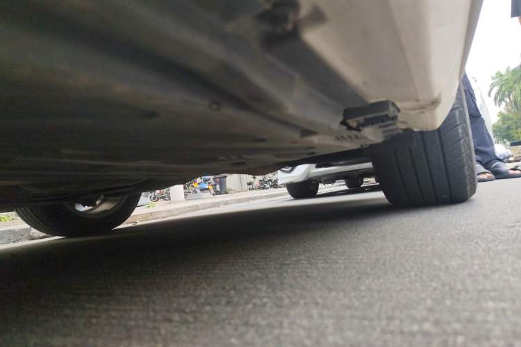 Used Mercedes-Benz C-Class 2020 Updated C 200 L Fashion Edition Chassis Rear Left