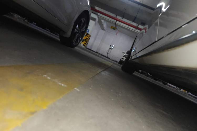 Used Mercedes-Benz C-Class 2020 Updated C 200 L Fashion Edition Chassis Rear Left
