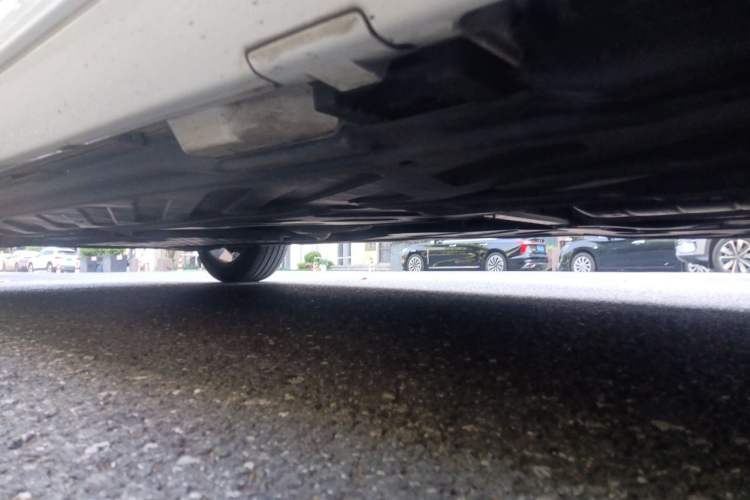 Used Mercedes-Benz C-Class 2020 Facelifted C 260 Estate Chassis Rear Left