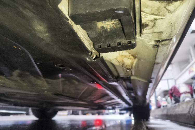Used Mercedes-Benz C-Class 2020 C 260 Sport Edition Chassis Rear Right