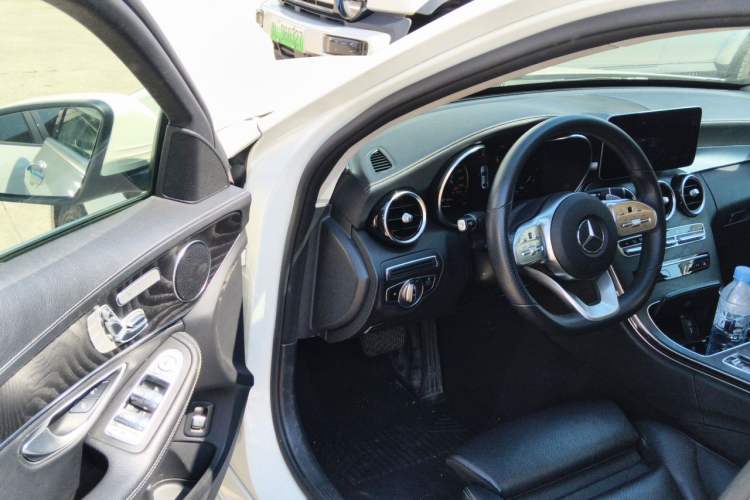 Used Mercedes-Benz C-Class 2020 C 260 L Sport Edition Driver Seat