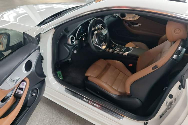 Used Mercedes-Benz C-Class 2020 C 260 Coupe Driver Seat