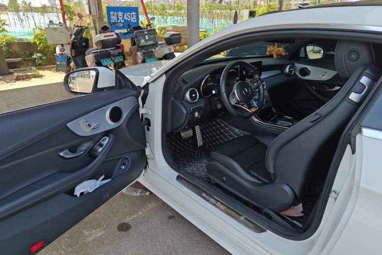 Used Mercedes-Benz C-Class 2020 C 260 Coupe Driver Seat