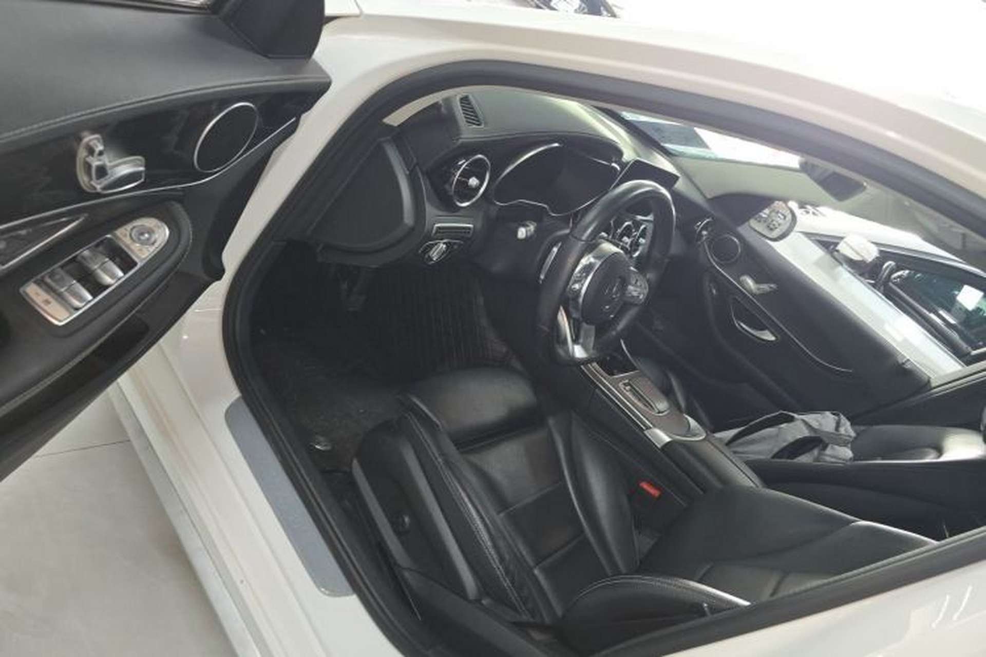 Used Mercedes-Benz C-Class 2020 C 200 L Fashion Edition Sport Version Driver Seat
