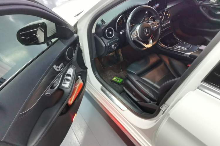 Used Mercedes-Benz C-Class 2020 C 200 L Fashion Edition Sport Version Driver Seat