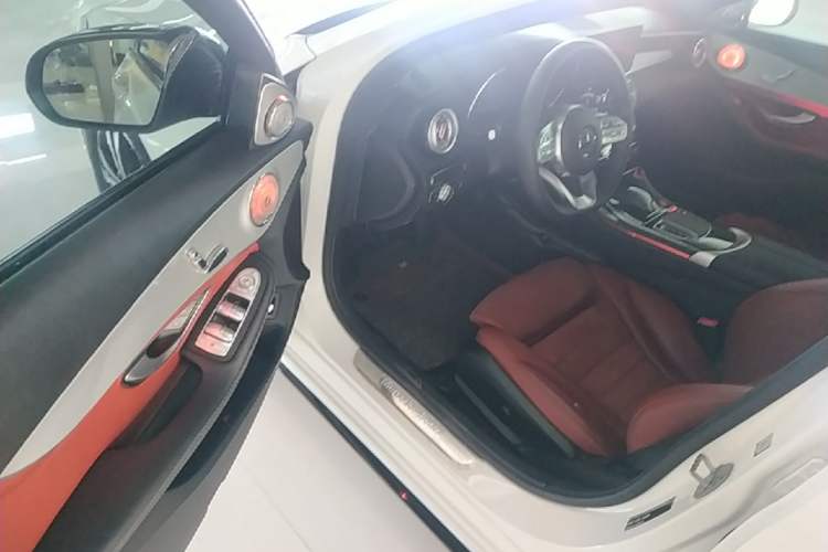 Used Mercedes-Benz C-Class 2020 C 260 Sport Edition Driver Seat