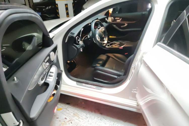 Used Mercedes-Benz C-Class 2020 C 260 L Sport Edition Driver Seat