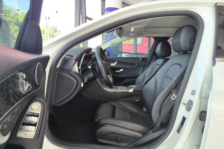 Used Mercedes-Benz C-Class 2020 Restyled C 200 Estate Driver Seat
