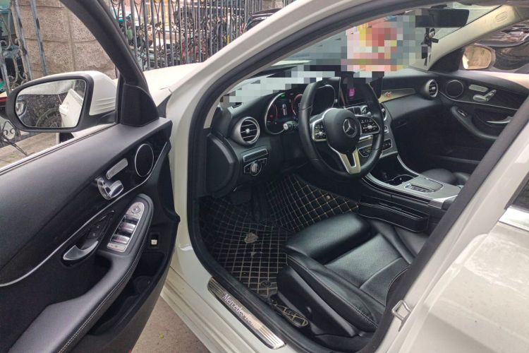 Used Mercedes-Benz C-Class 2020 Facelifted C 260 Estate Driver Seat