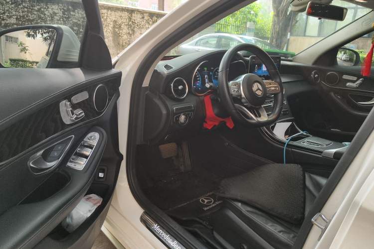 Used Mercedes-Benz C-Class 2020 C 260 L Sport Edition Driver Seat