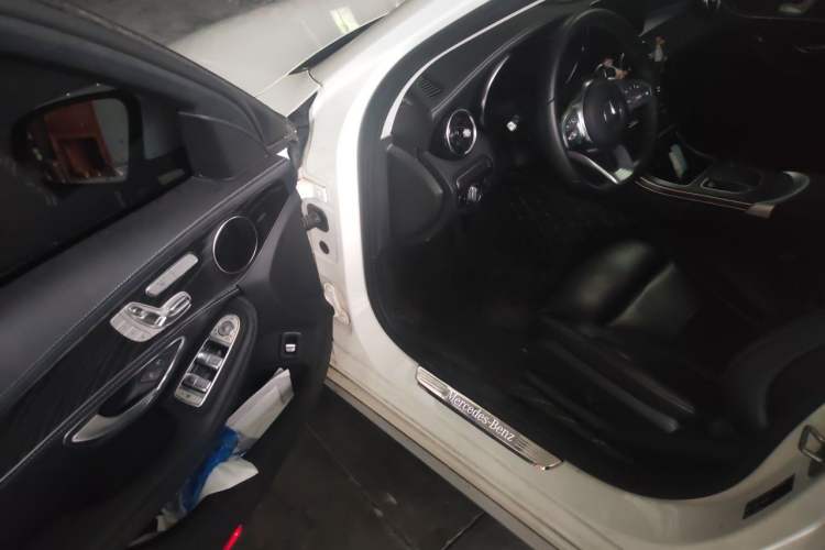 Used Mercedes-Benz C-Class 2020 Restyled C 260 L Sport Edition Driver Seat