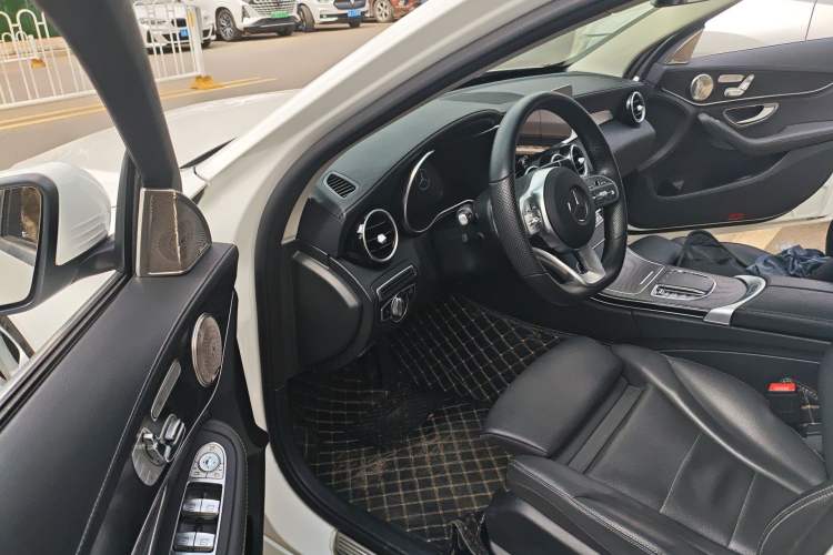 Used Mercedes-Benz C-Class 2020 C 260 L Sport Edition Driver Seat