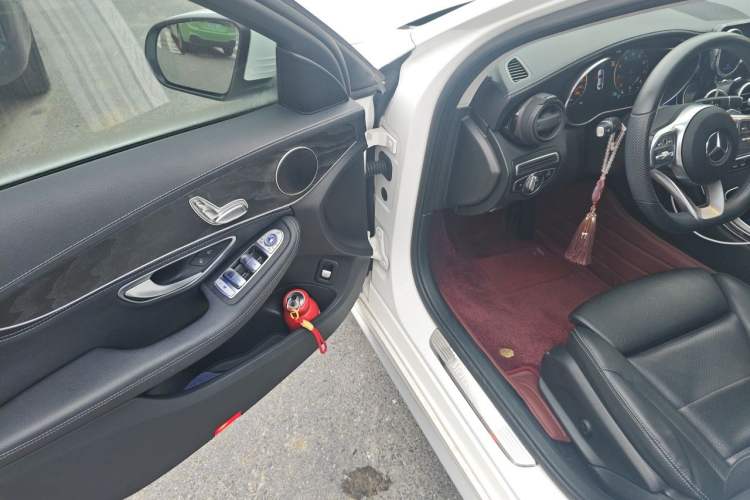 Used Mercedes-Benz C-Class 2020 Restyled C 200 L Fashion Edition Sport Version Driver Seat