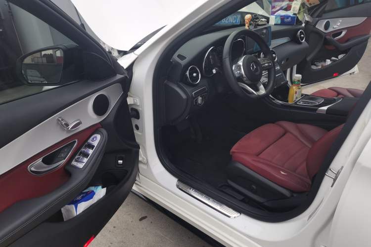 Used Mercedes-Benz C-Class 2020 Restyled C 260 Sport Edition Driver Seat