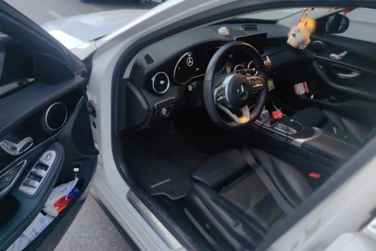 Used Mercedes-Benz C-Class 2020 C 200 L Fashion Edition Sport Version Driver Seat