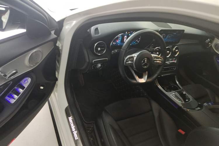 Used Mercedes-Benz C-Class 2020 Restyled C 260 Sport Edition Driver Seat