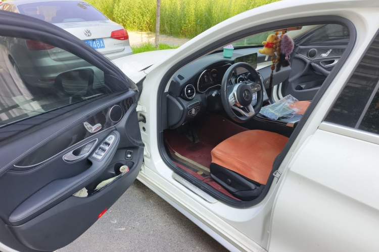 Used Mercedes-Benz C-Class 2020 Updated C 200 L Fashion Edition Driver Seat