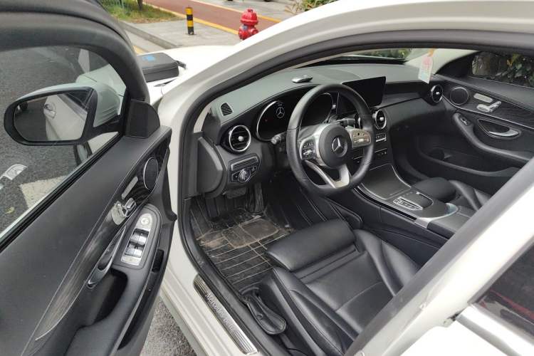 Used Mercedes-Benz C-Class 2020 C 260 L Sport Edition Driver Seat