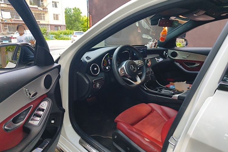 Used Mercedes-Benz C-Class 2020 Restyled C 260 Sport Edition Driver Seat