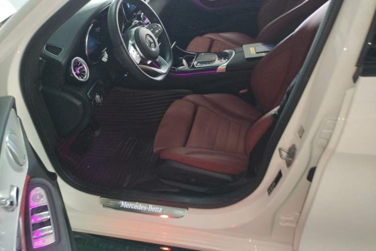 Used Mercedes-Benz C-Class 2020 Restyled C 260 Sport Edition Driver Seat