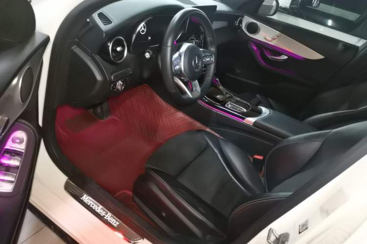 Used Mercedes-Benz C-Class 2020 Restyled C 260 Sport Edition Driver Seat
