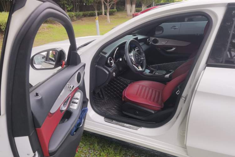 Used Mercedes-Benz C-Class 2020 Restyled C 260 Sport Edition Driver Seat