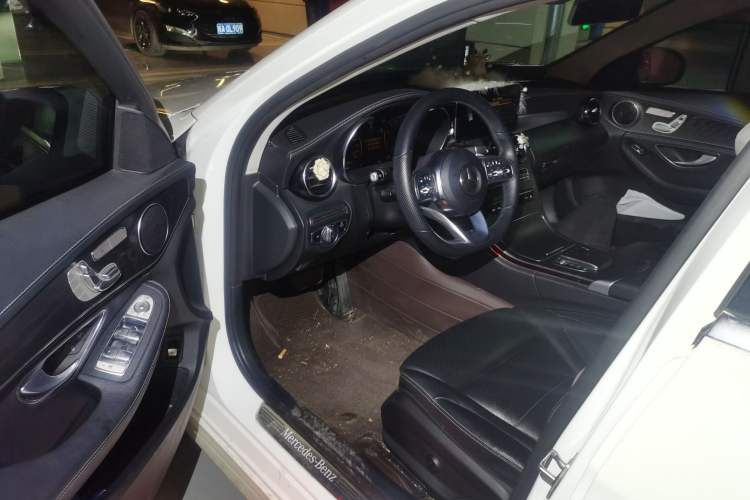 Used Mercedes-Benz C-Class 2020 C 260 L Sport Edition Driver Seat