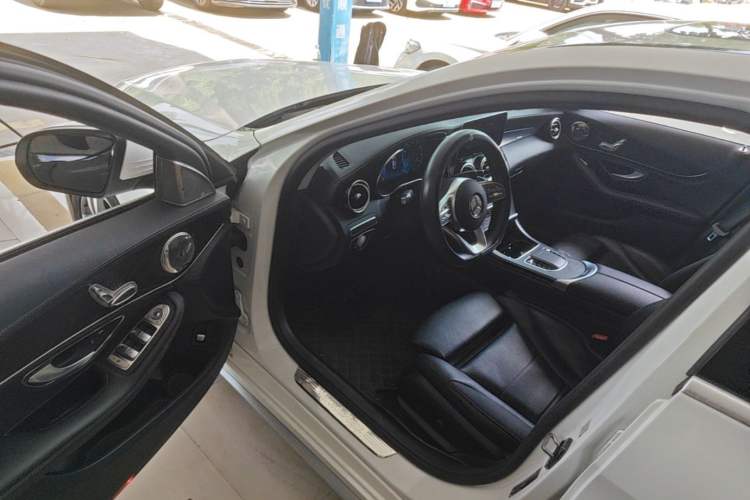 Used Mercedes-Benz C-Class 2020 C 200 L Fashion Edition Sport Version Driver Seat