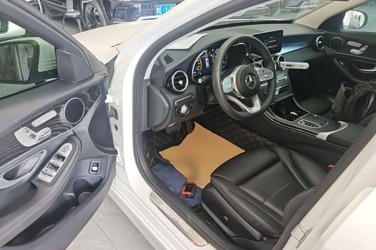 Used Mercedes-Benz C-Class 2020 Restyled C 260 L Sport Edition Driver Seat