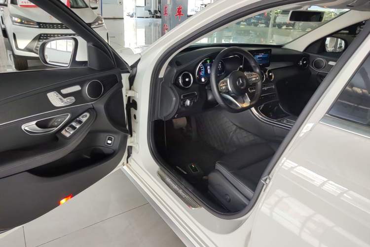 Used Mercedes-Benz C-Class 2020 C 260 L Sport Edition Driver Seat
