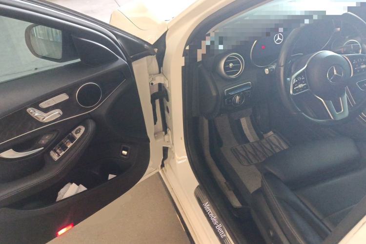 Used Mercedes-Benz C-Class 2020 Facelifted C 260 Estate Driver Seat