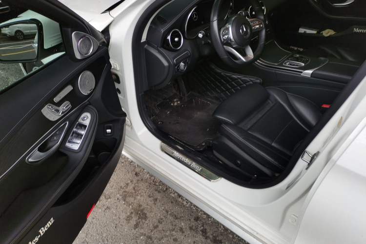 Used Mercedes-Benz C-Class 2020 C 260 L Sport Edition Driver Seat