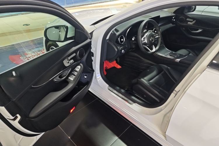 Used Mercedes-Benz C-Class 2020 Restyled C 260 L Sport Edition Driver Seat