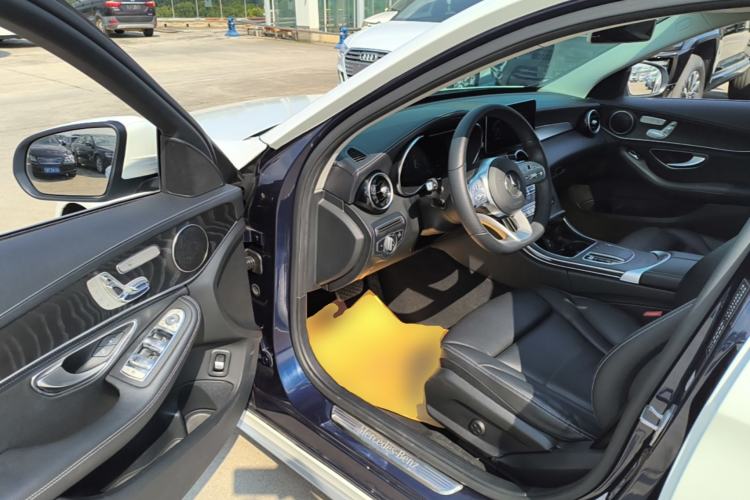 Used Mercedes-Benz C-Class 2020 C 260 L Sport Edition Driver Seat
