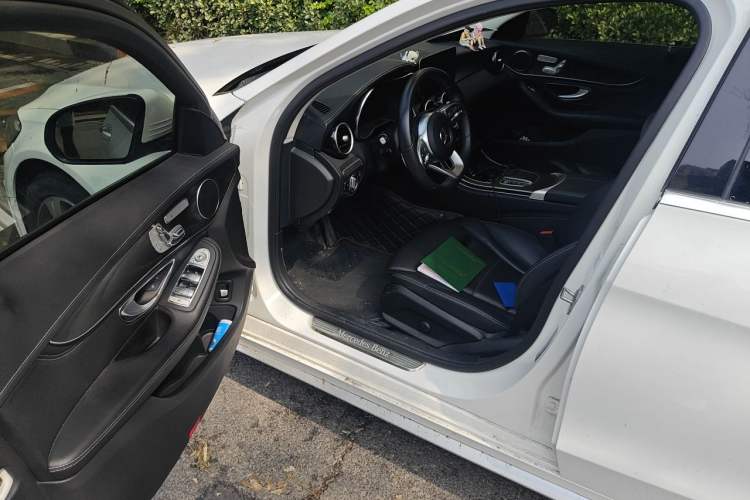 Used Mercedes-Benz C-Class 2020 Restyled C 260 L Sport Edition Driver Seat