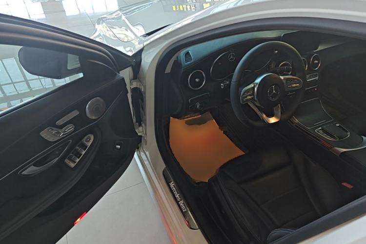 Used Mercedes-Benz C-Class 2020 Restyled C 260 L Sport Edition Driver Seat