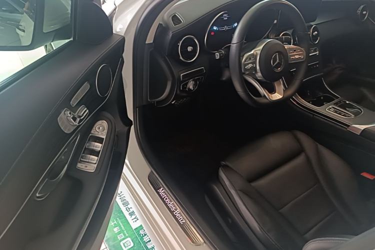 Used Mercedes-Benz C-Class 2020 Restyled C 260 L Sport Edition Driver Seat