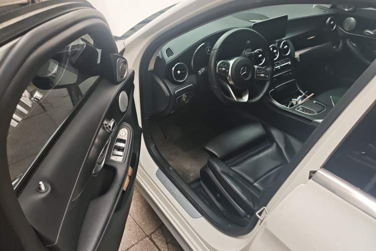 Used Mercedes-Benz C-Class 2020 C 200 L Fashion Edition Sport Version Driver Seat