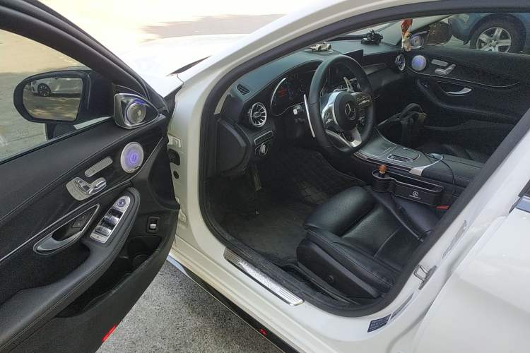 Used Mercedes-Benz C-Class 2020 Restyled C 260 L Sport Edition Driver Seat