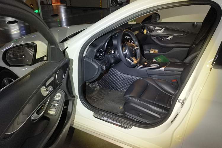 Used Mercedes-Benz C-Class 2020 Restyled C 260 L Sport Edition Driver Seat