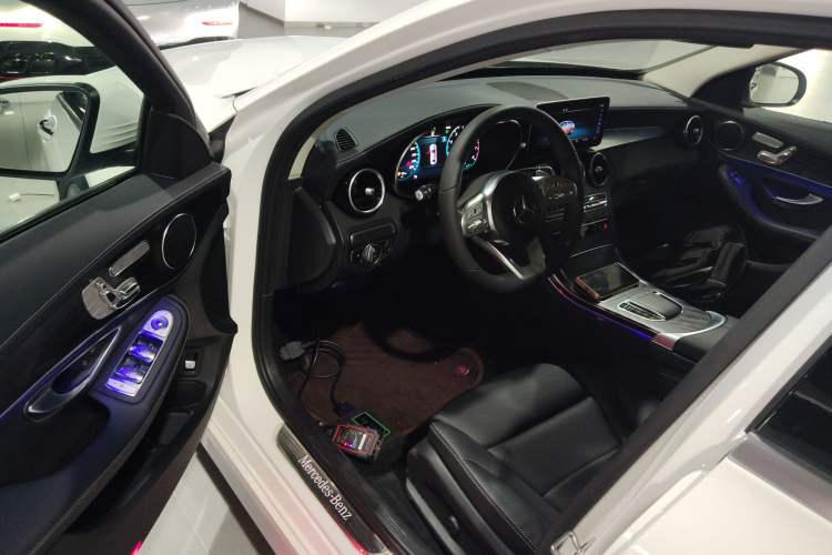 Used Mercedes-Benz C-Class 2020 Restyled C 260 L Sport Edition Driver Seat