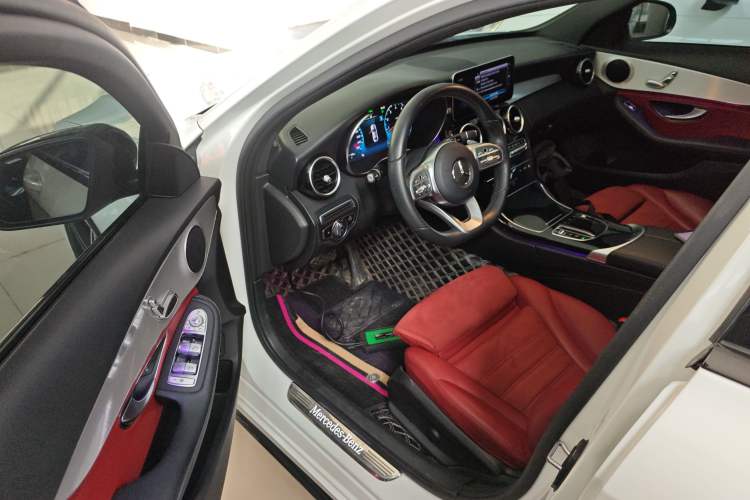 Used Mercedes-Benz C-Class 2020 Restyled C 260 Sport Edition Driver Seat