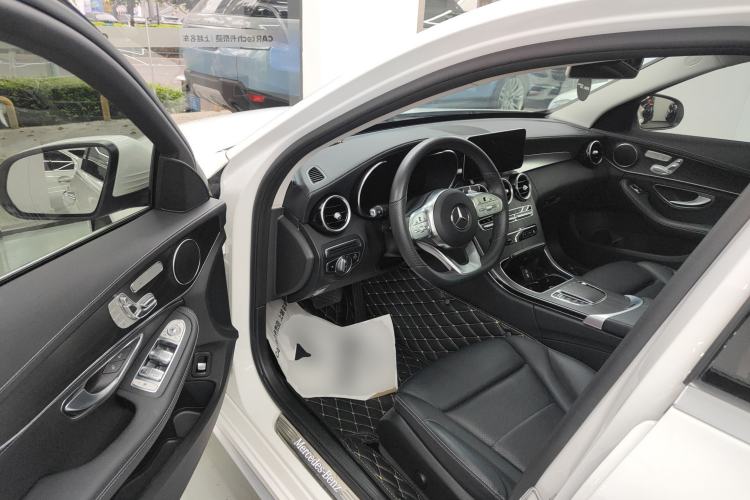 Used Mercedes-Benz C-Class 2020 Restyled C 260 L Sport Edition Driver Seat