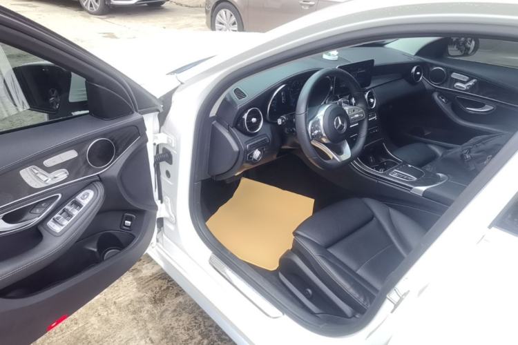 Used Mercedes-Benz C-Class 2020 Restyled C 260 L Sport Edition Driver Seat