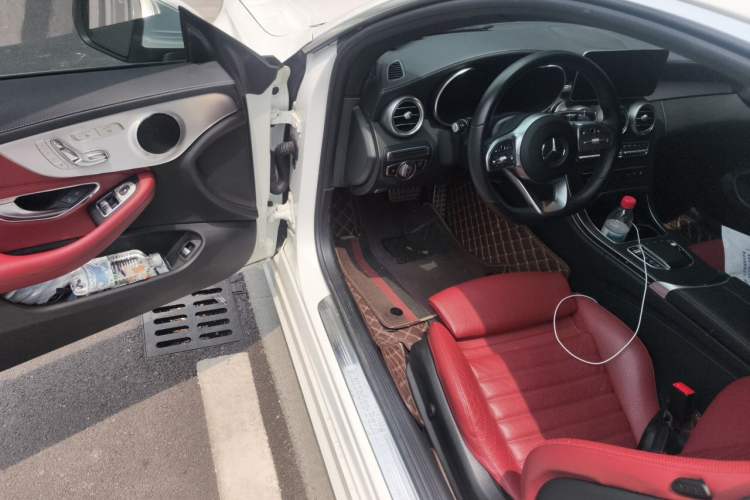 Used Mercedes-Benz C-Class 2020 C 260 Coupe Driver Seat
