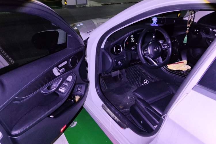 Used Mercedes-Benz C-Class 2020 C 260 L Sport Edition Driver Seat