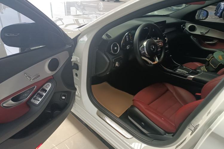 Used Mercedes-Benz C-Class 2020 Restyled C 260 Sport Edition Driver Seat
