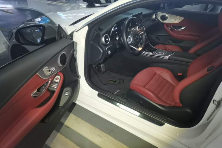 Used Mercedes-Benz C-Class 2020 C 260 Coupe Driver Seat