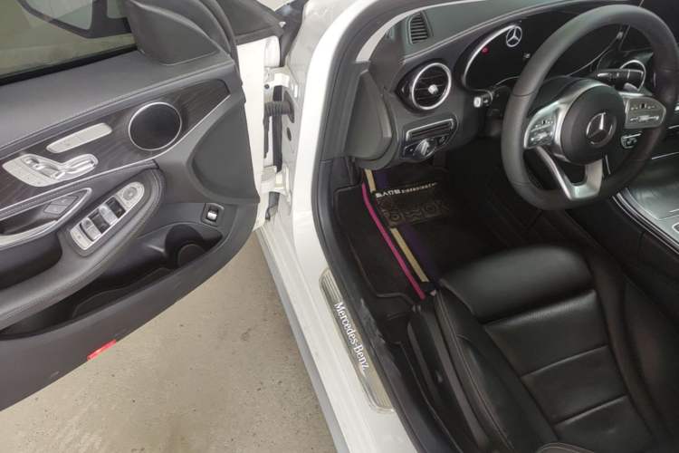 Used Mercedes-Benz C-Class 2020 Restyled C 260 L Sport Edition Driver Seat